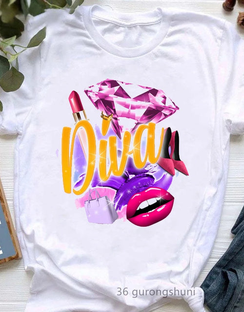 Load image into Gallery viewer, Diva Lipstick Print T-Shirt

