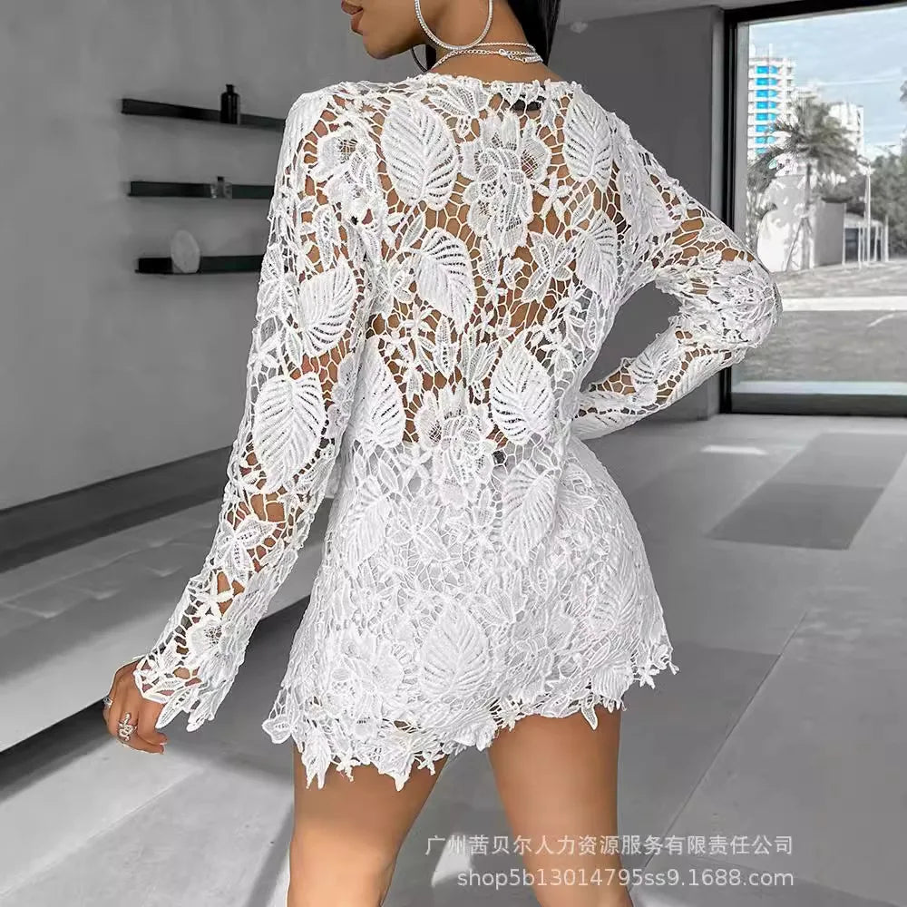 Woman's Lacy Long Sleeved Two-Piece Shorts Set