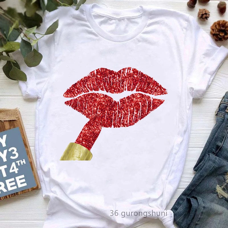 Diva Lipstick Print T-Shirt