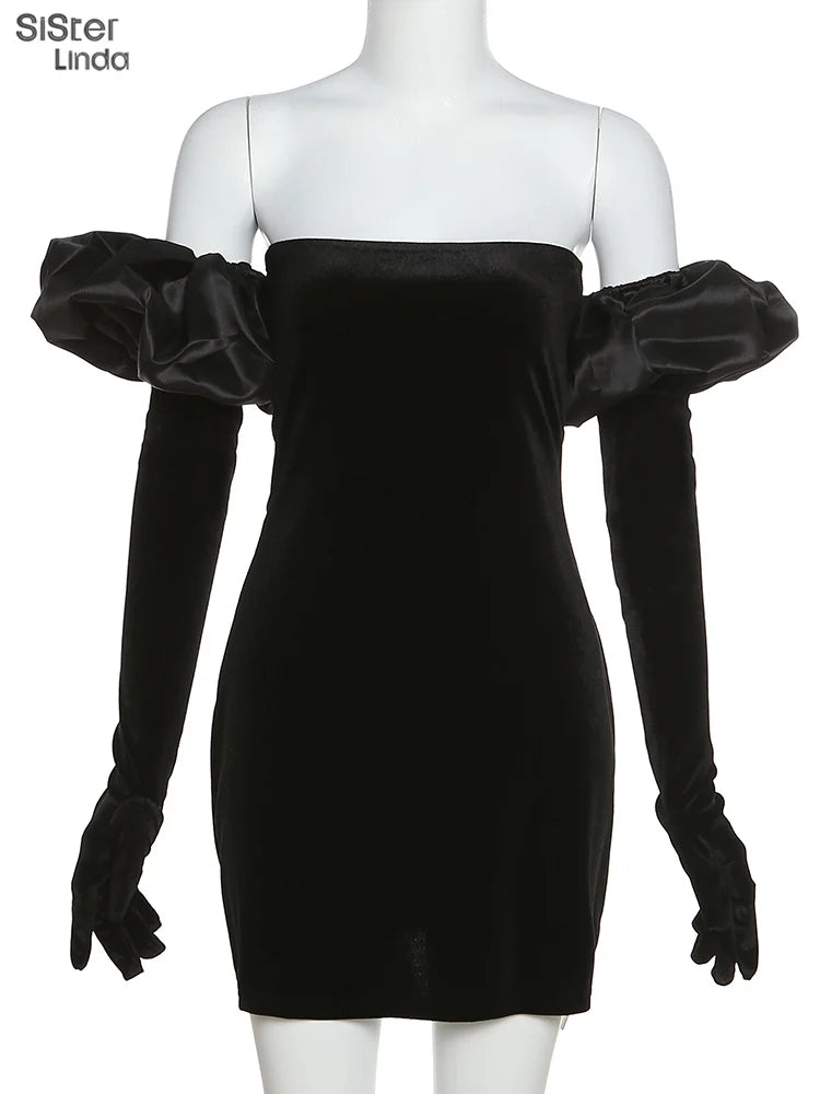 Woman's Elegant Strapless Velvet Dress With Cloud Gloves