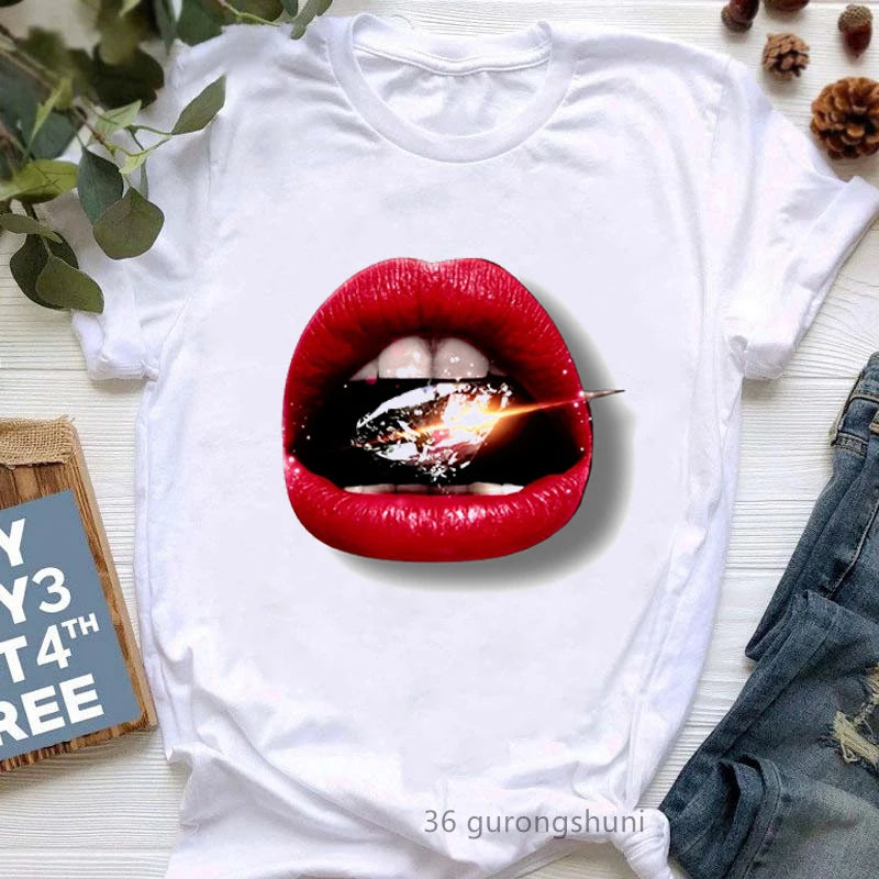 Diva Lipstick Print T-Shirt
